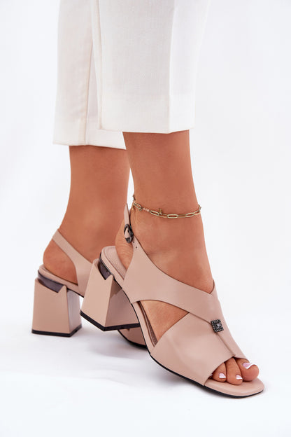 Sandals with heels model 212827 Step in style