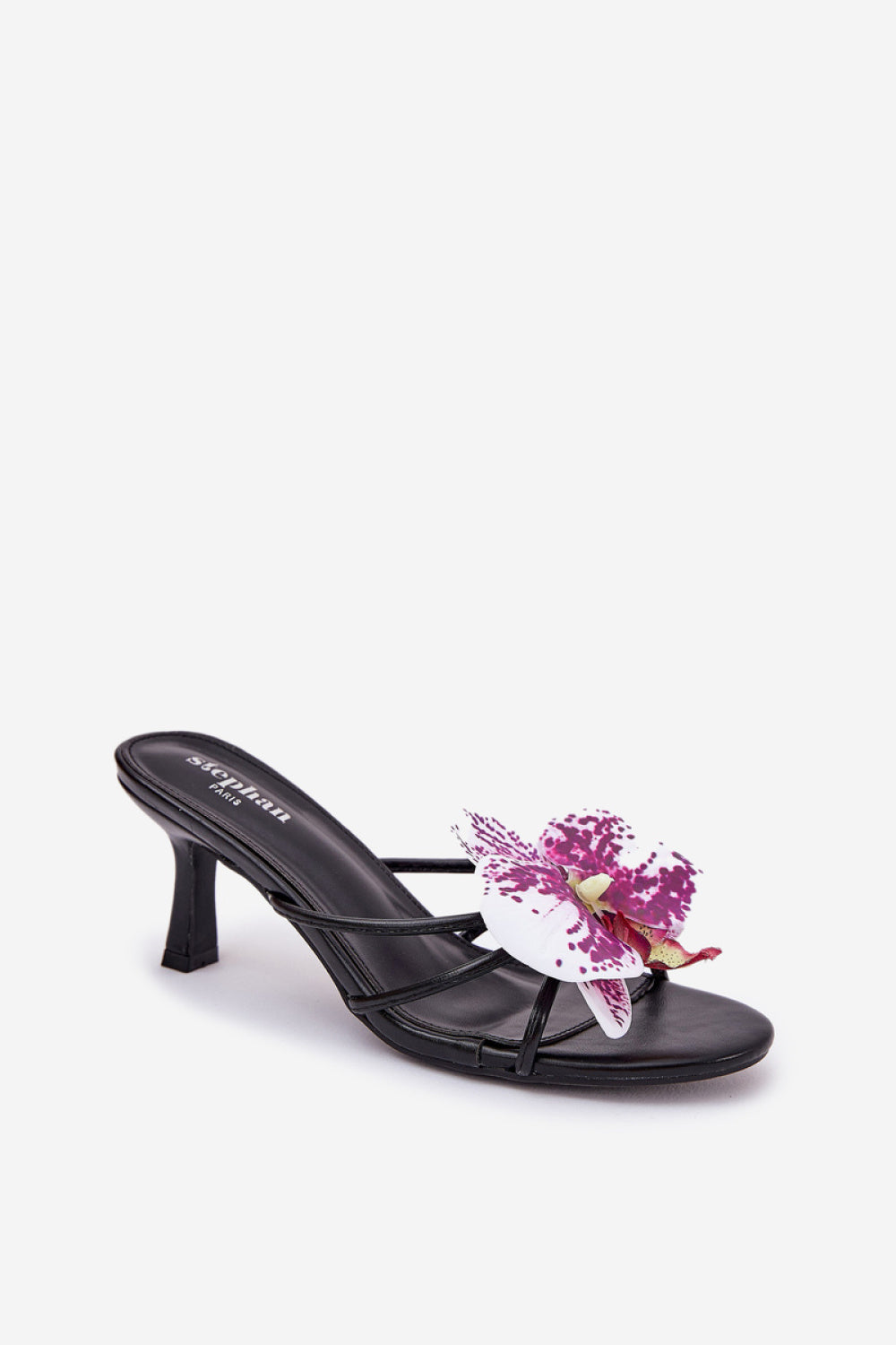Slippers model 212884 Step in style