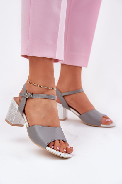 Sandals with heel model 213012 Step in style