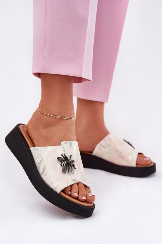Slippers model 213036 Step in style