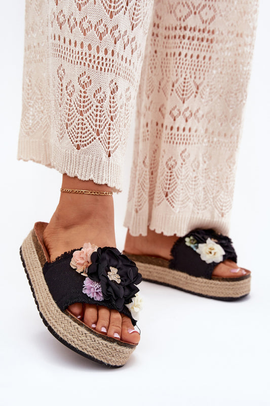 Slippers model 213946 Step in style