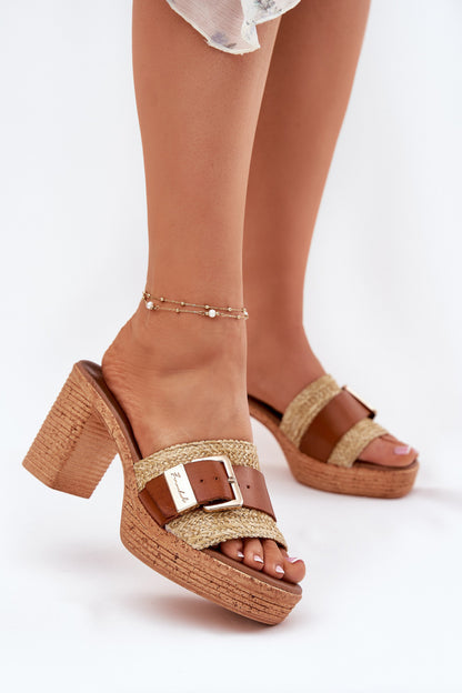 Slippers model 213955 Step in style