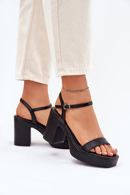 Sandals with heel model 214093 Step in style