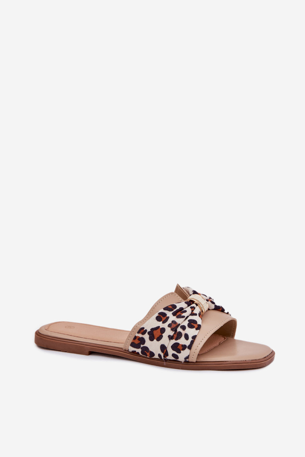 Slippers model 214719 Step in style