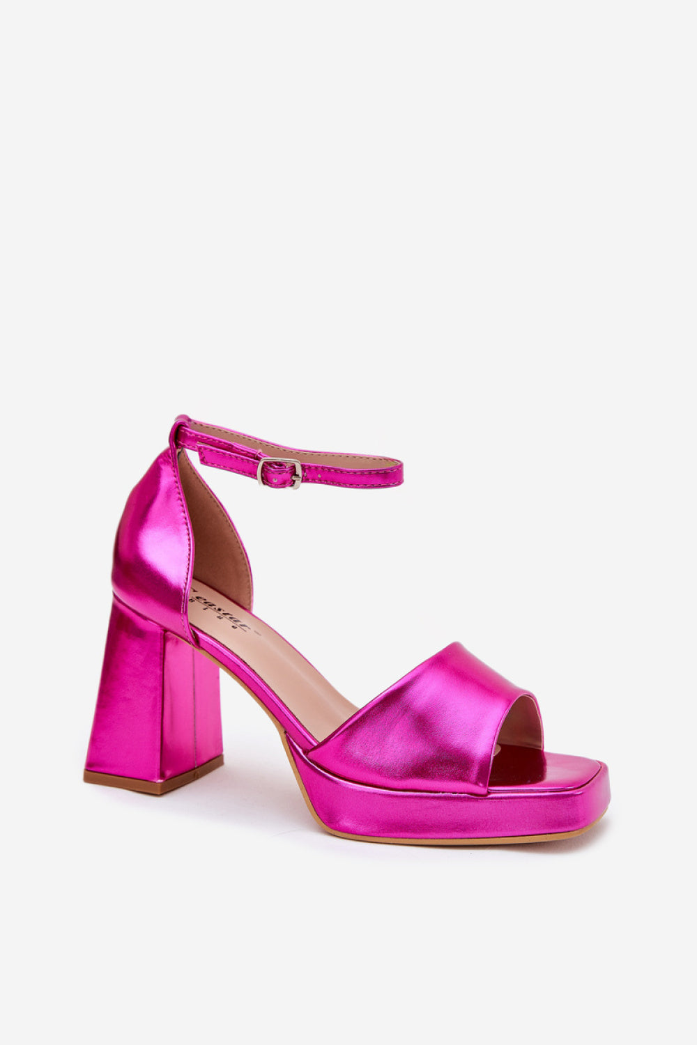 Heeled sandals model 215001 Step in style