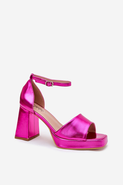 Heeled sandals model 215001 Step in style