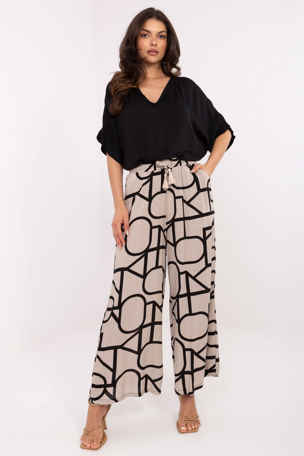 Ladies' trousers model 215117 Sublevel