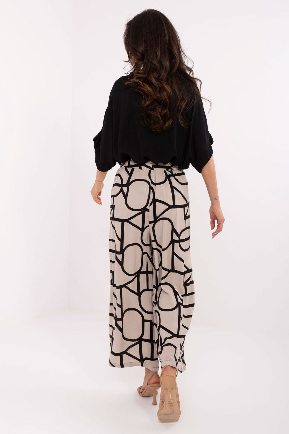 Ladies' trousers model 215117 Sublevel