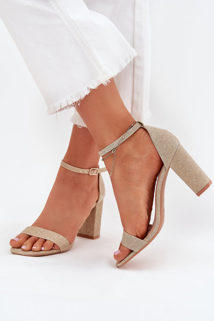 Sandals with heel model 215643 Step in style