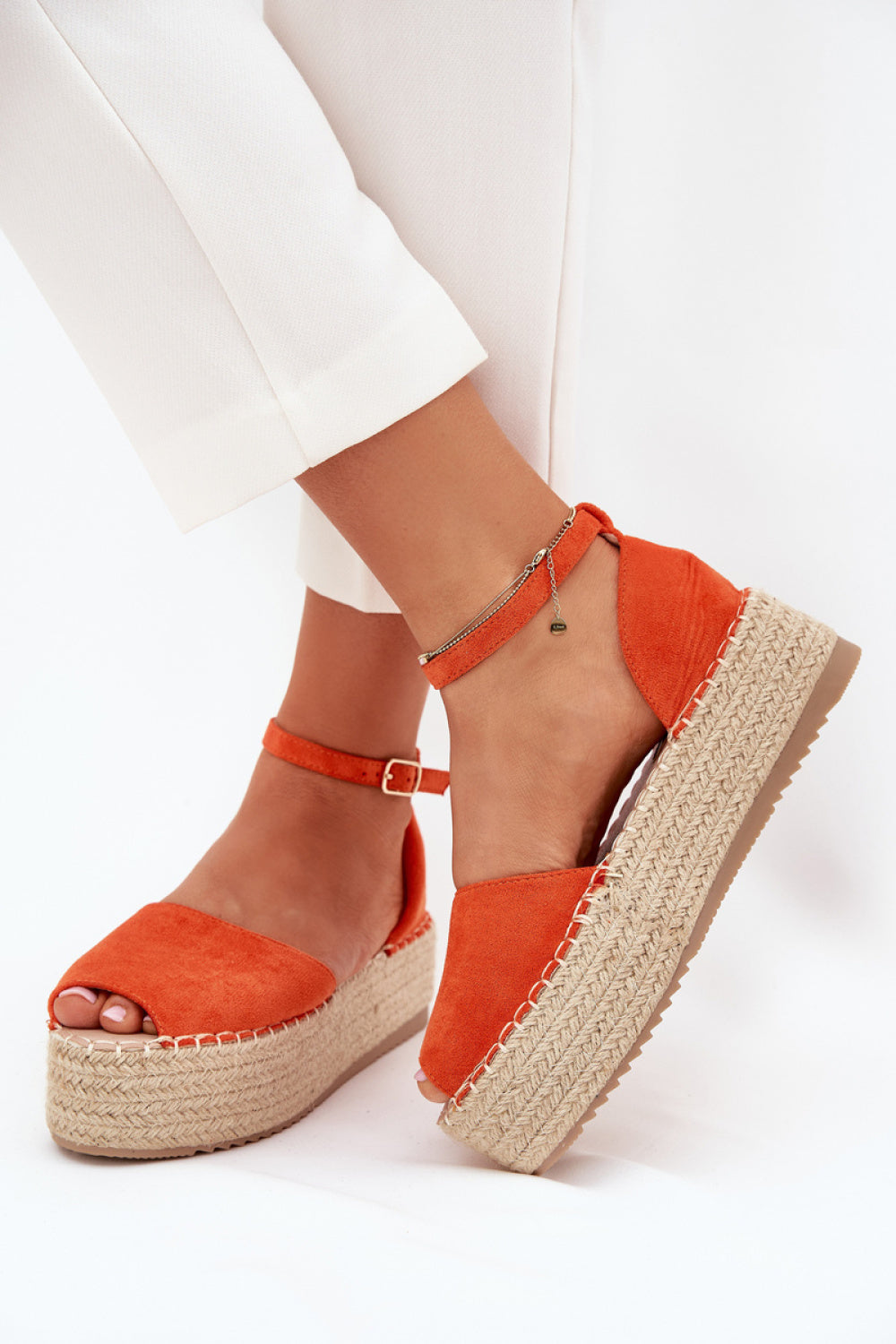 Sandals model 216027 Step in style