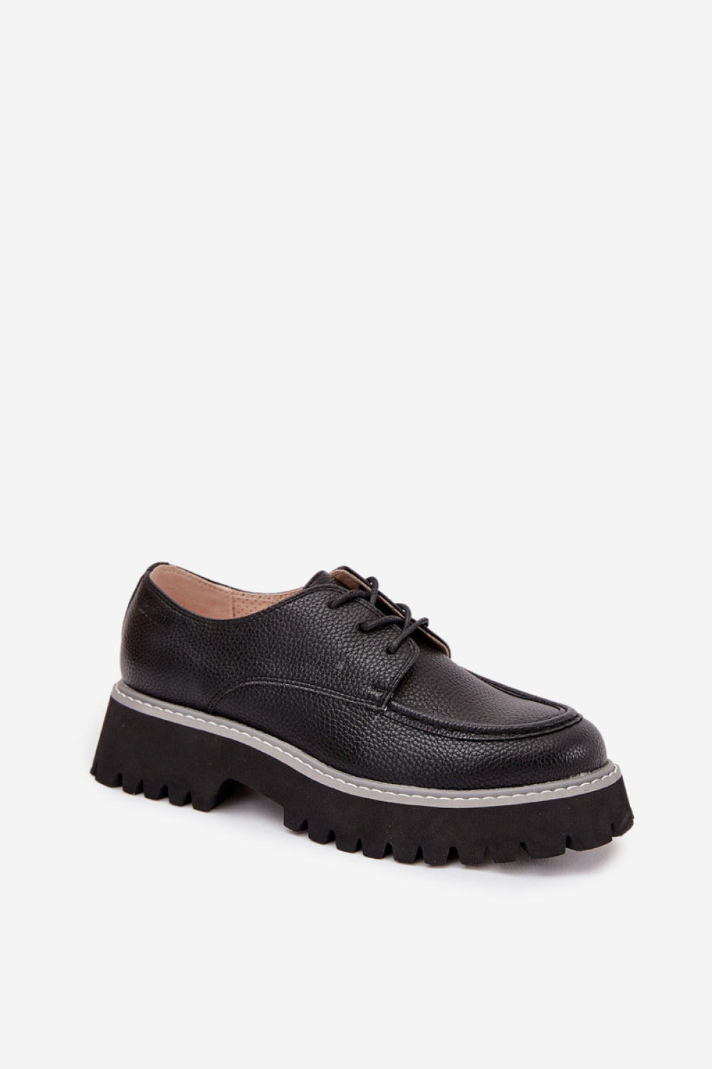 Low shoes model 216318 Step in style