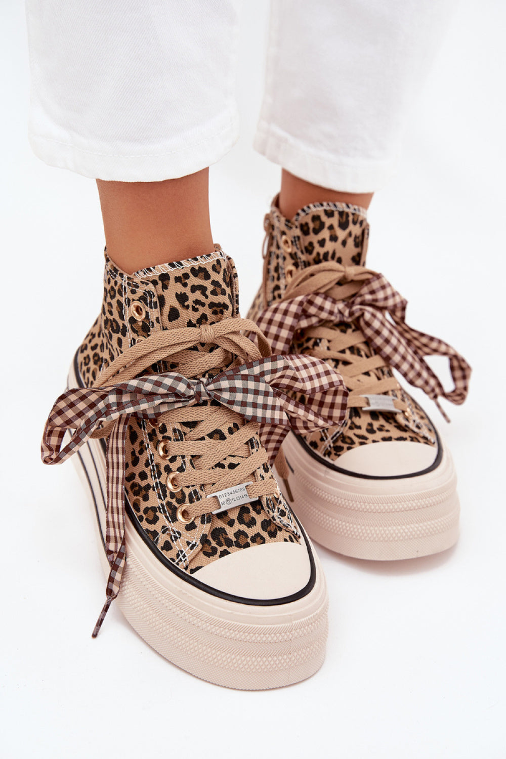 Sneakers model 216326 Step in style