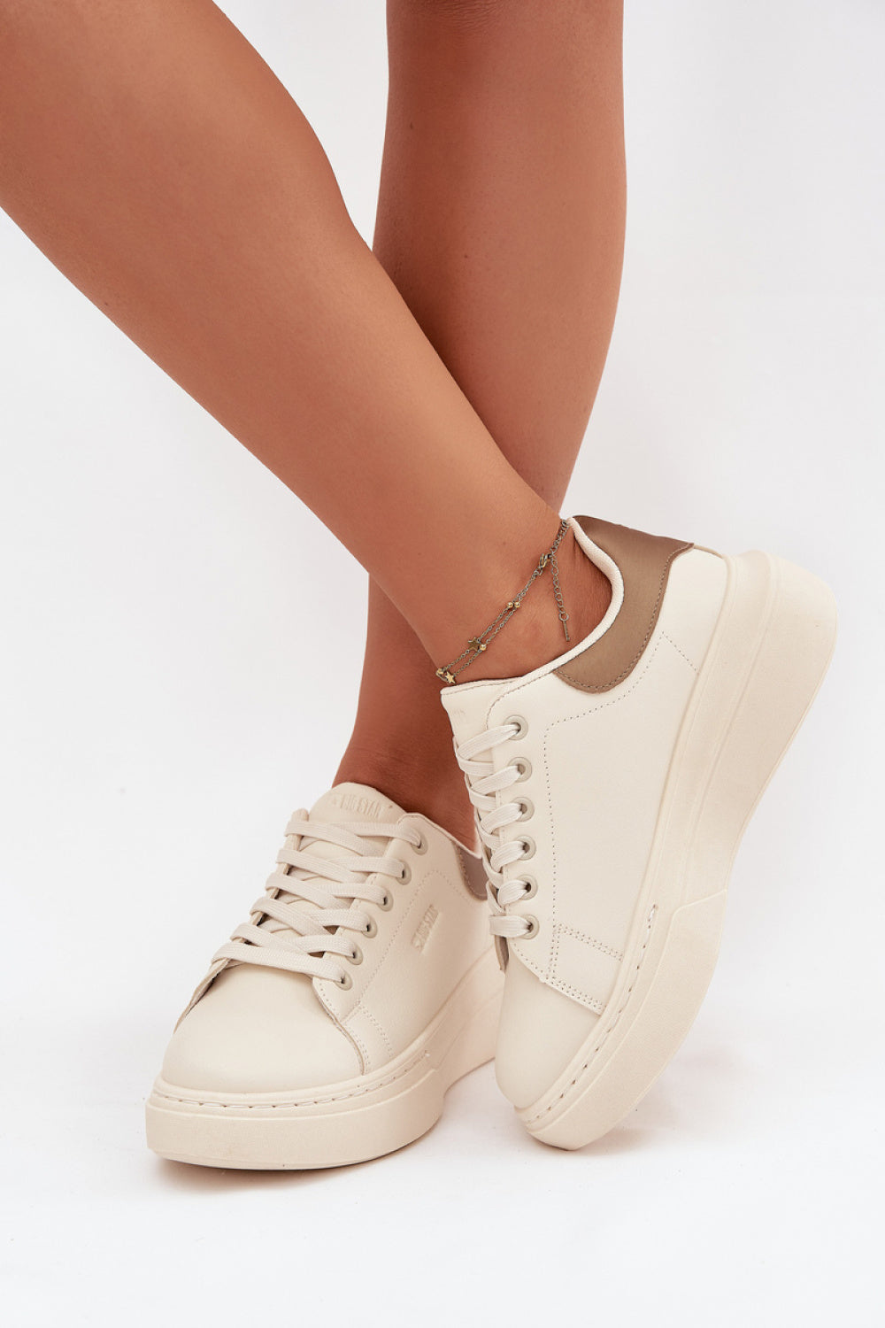 Sneakers model 216444 Step in style