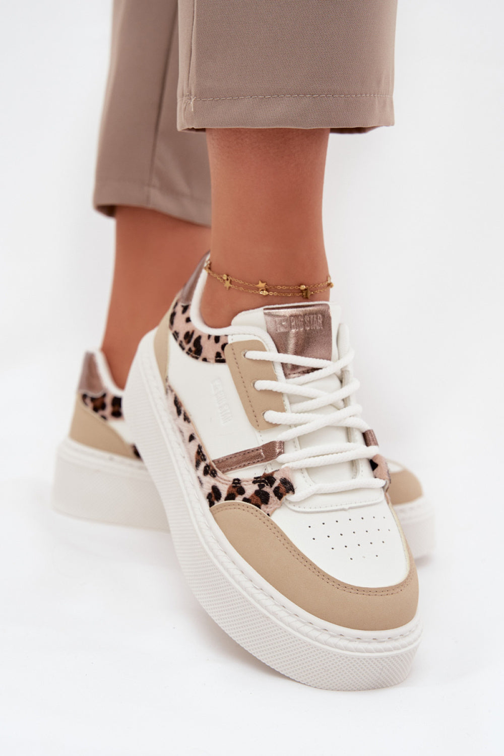 Sports shoes model 216469 Step in style