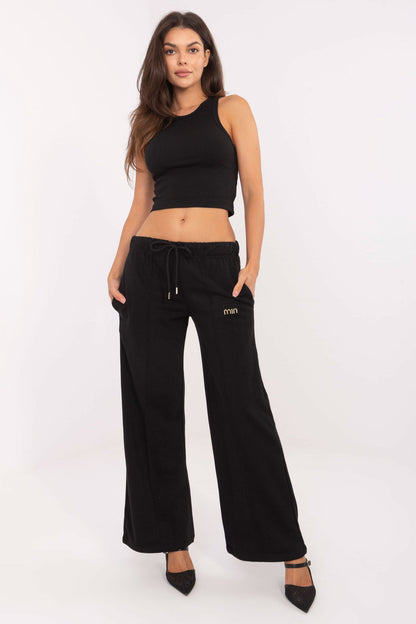 Tracksuit pants model 216508 Relevance