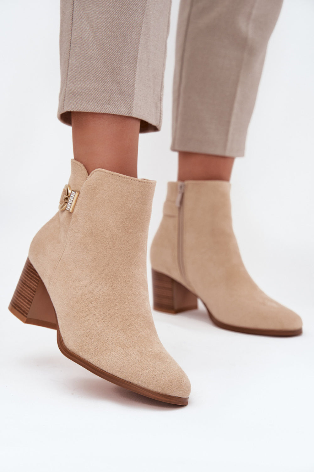 Ankle boots with heel model 216812 Step in style