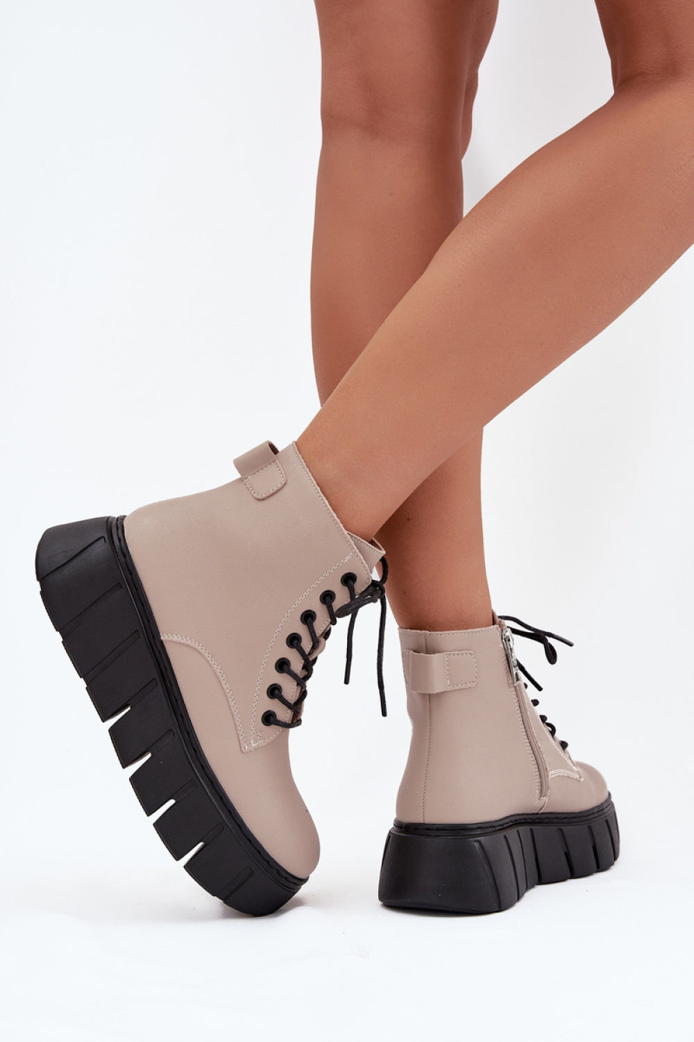 Ankle Boots model 216833 Step in style