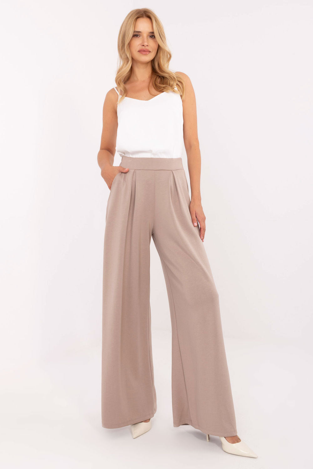 Tracksuit bottoms model 217048 Relevance