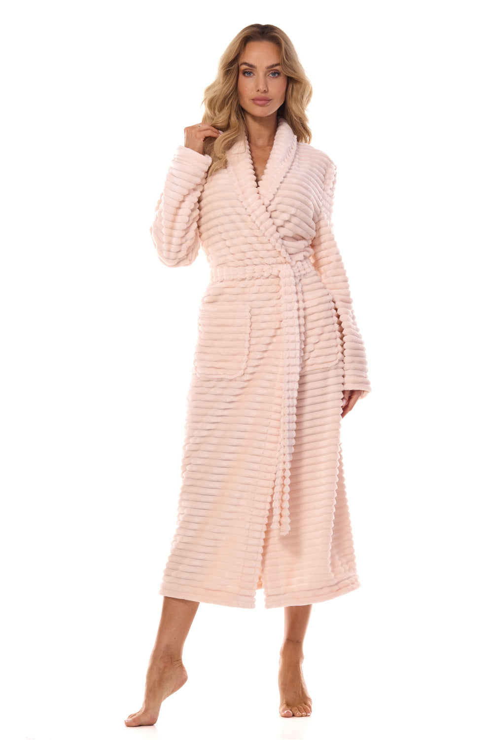 Bed jacket model 217115 L&L collection