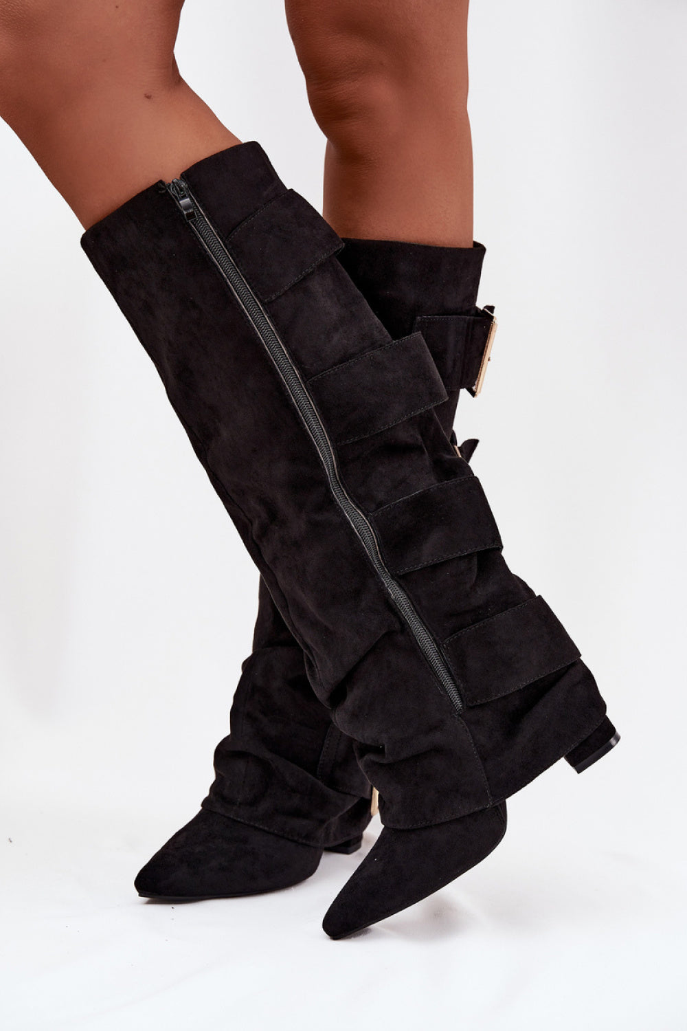 Boots with heels model 217203 Step in style