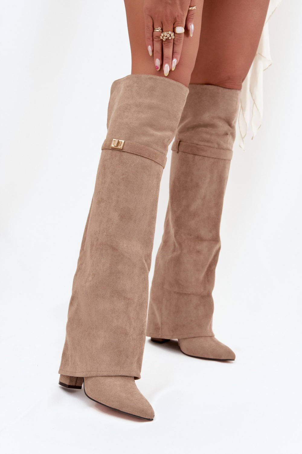 Boots with heels model 217225 Step in style