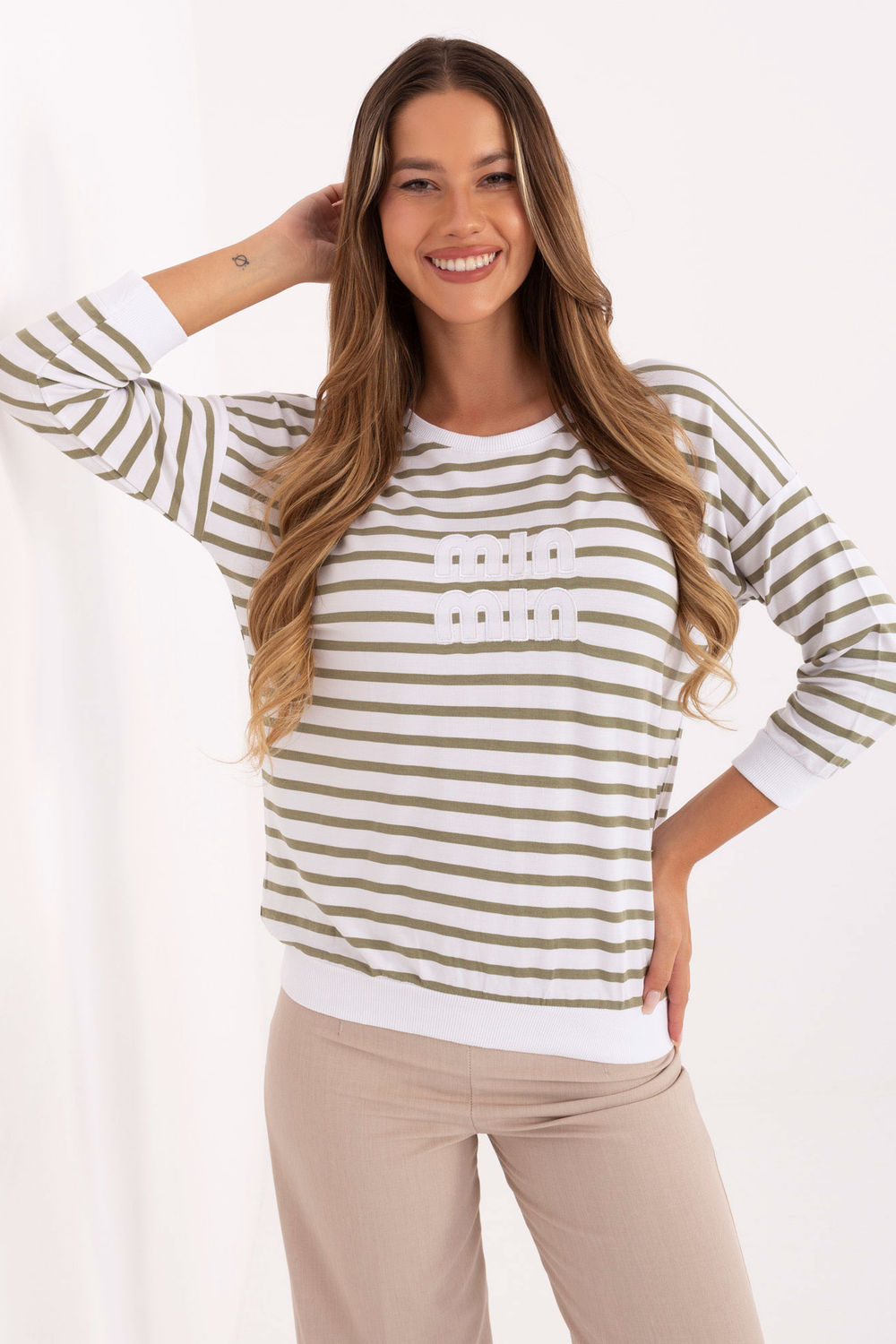 Blouse style 217306 Relevance