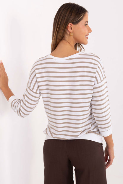 Blouse model 217307 Relevance