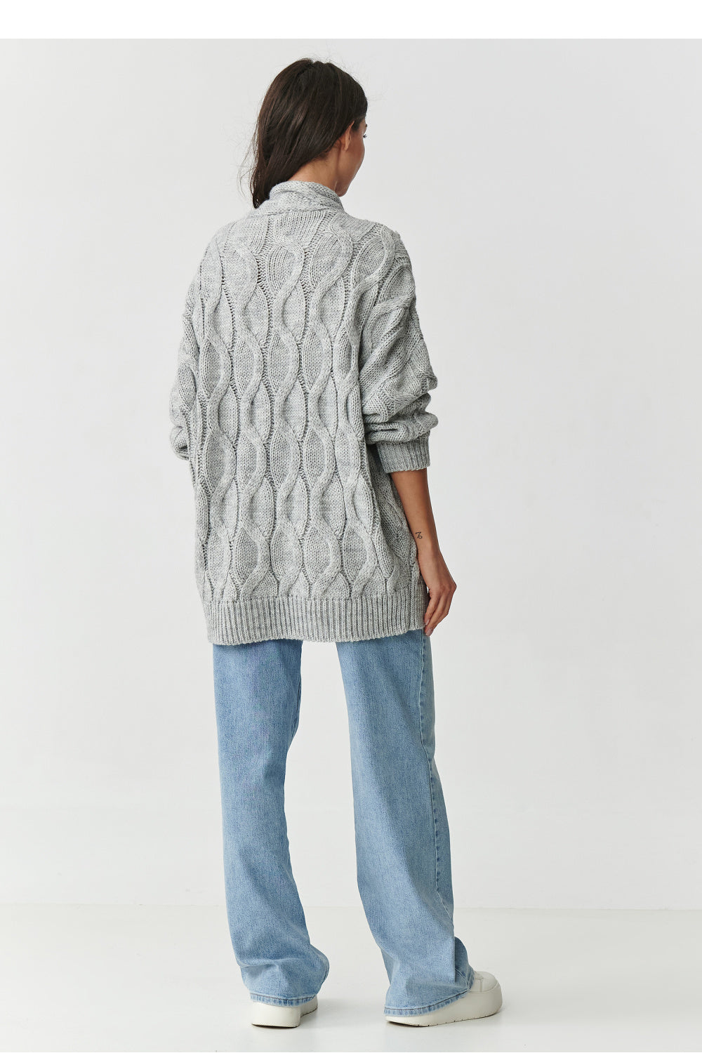 Cardigan model 217410 Makadamia