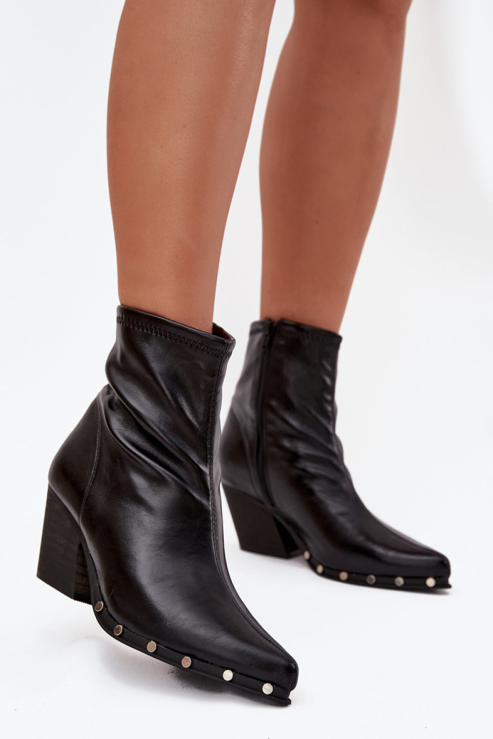 Ankle boots with heel model 217499 Step in style