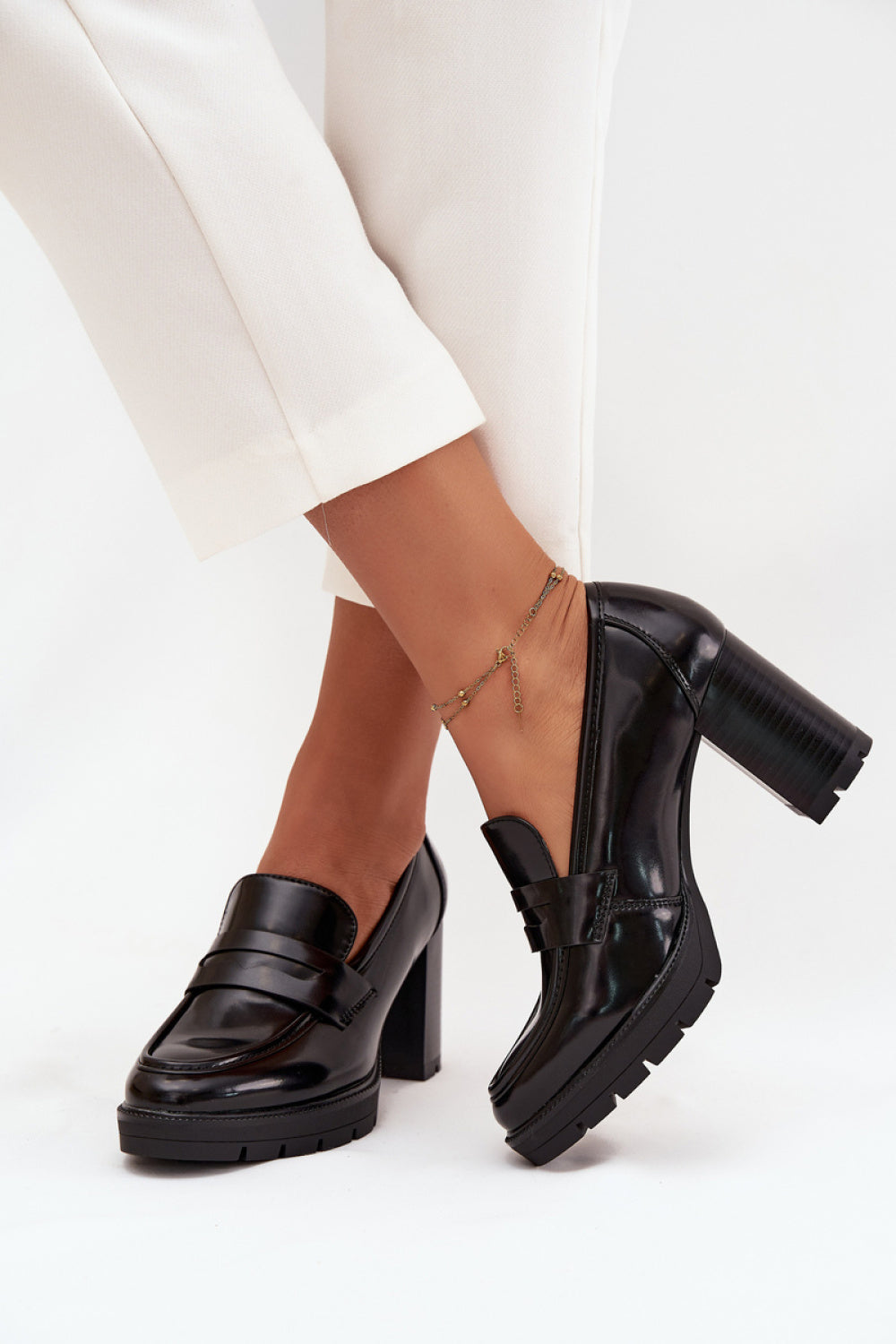 Shoes with heel model 217690 Step in style