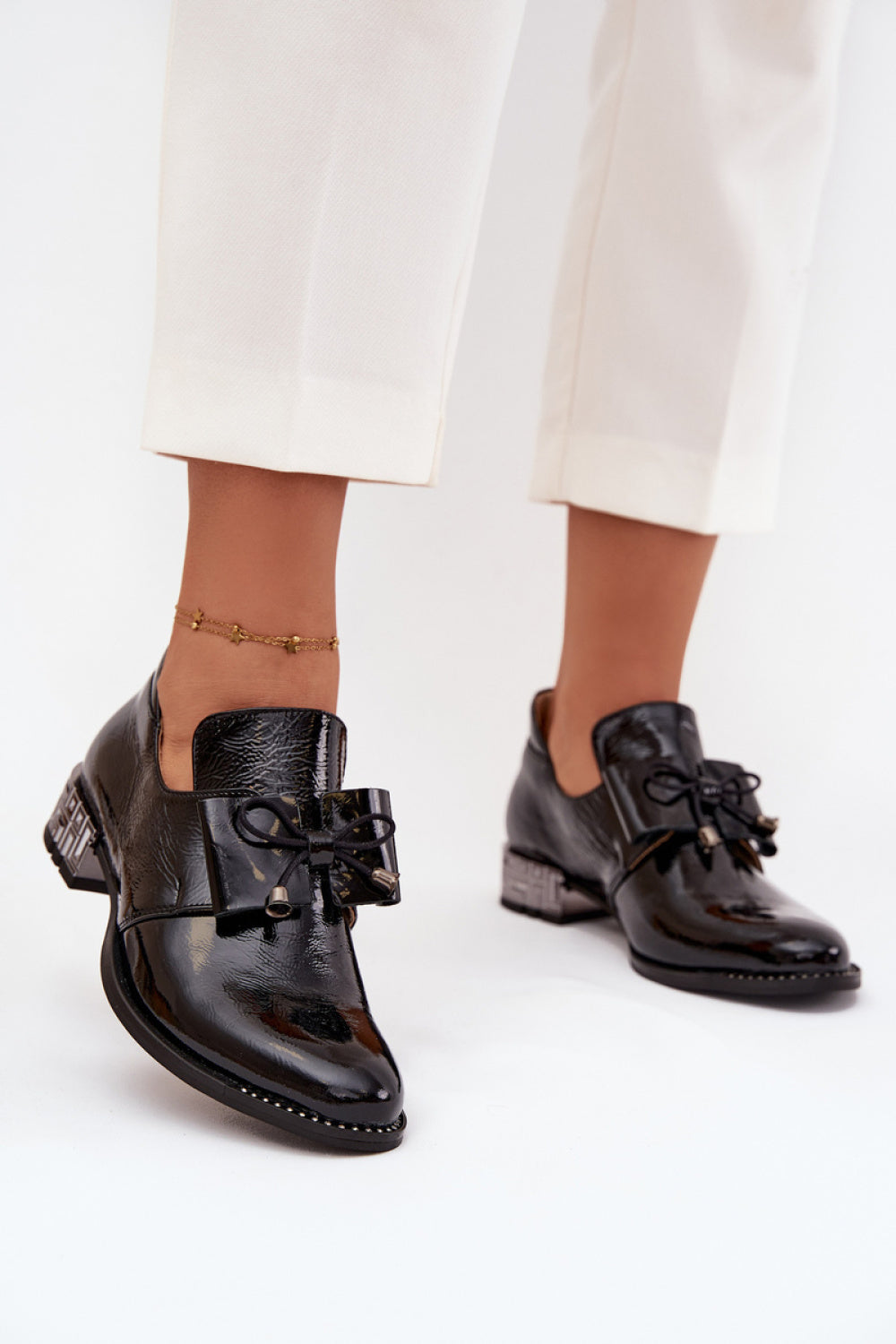 Shoes with heels model 217839 Step in style