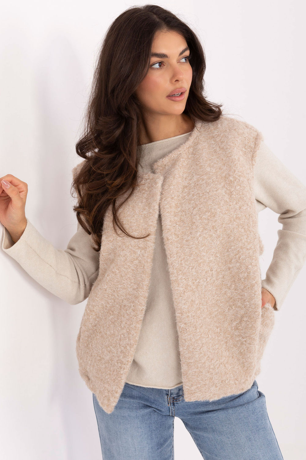 Vest model 217870 Rue Paris