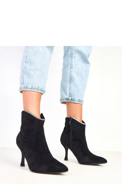 Ankle boots with heel model 217908 Solea