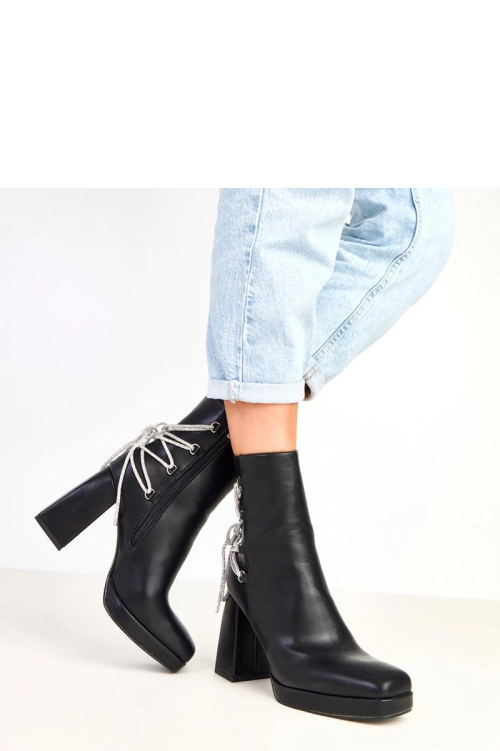 Stiefeletten mit Absatz model 217912 Solea