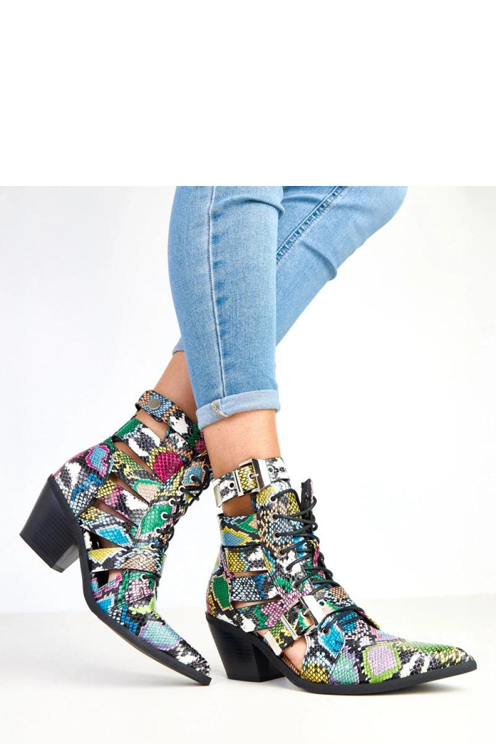 Heeled ankle boots model 217930 Solea