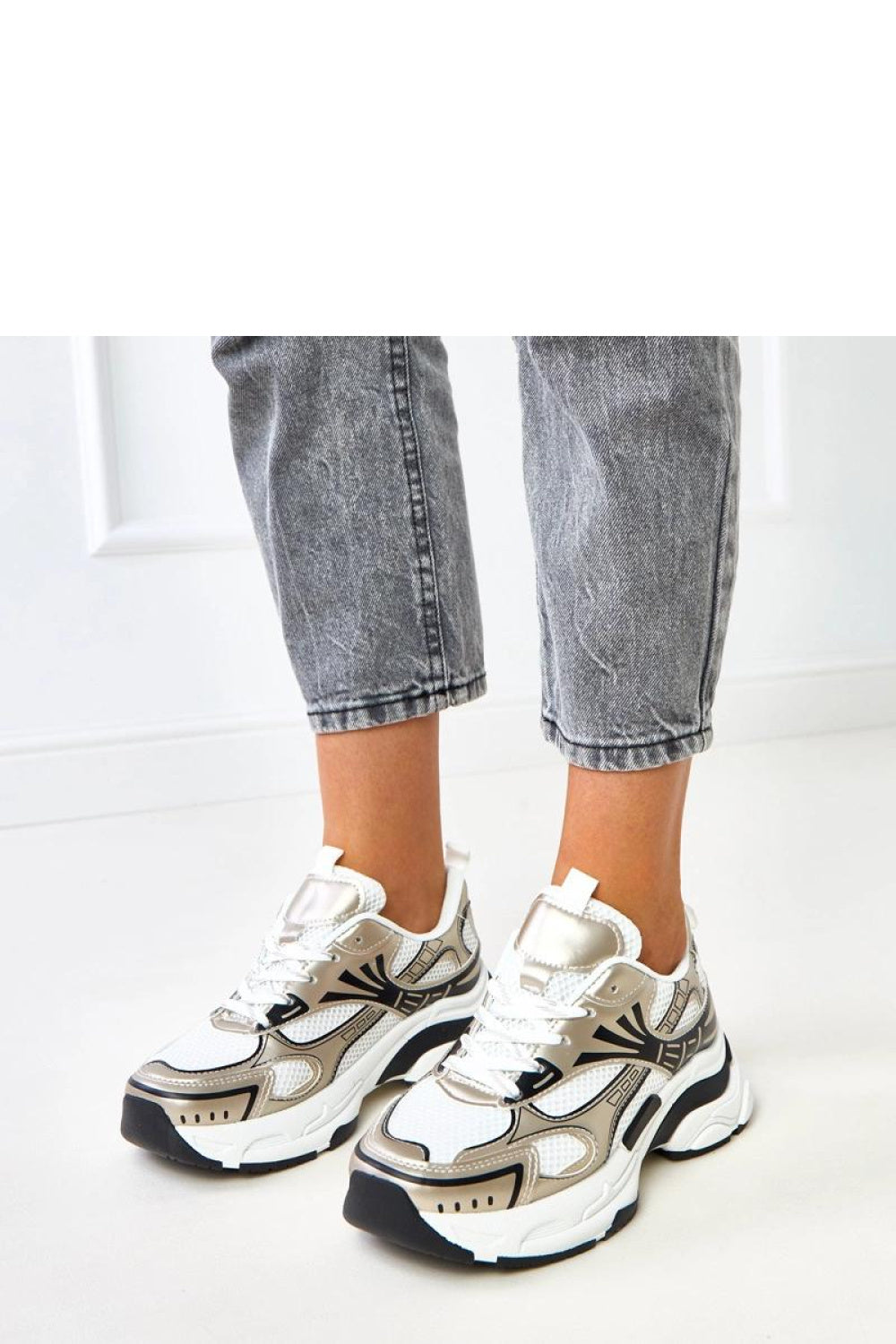 Sportliche Schuhe auf Plattform model 218141 Solea