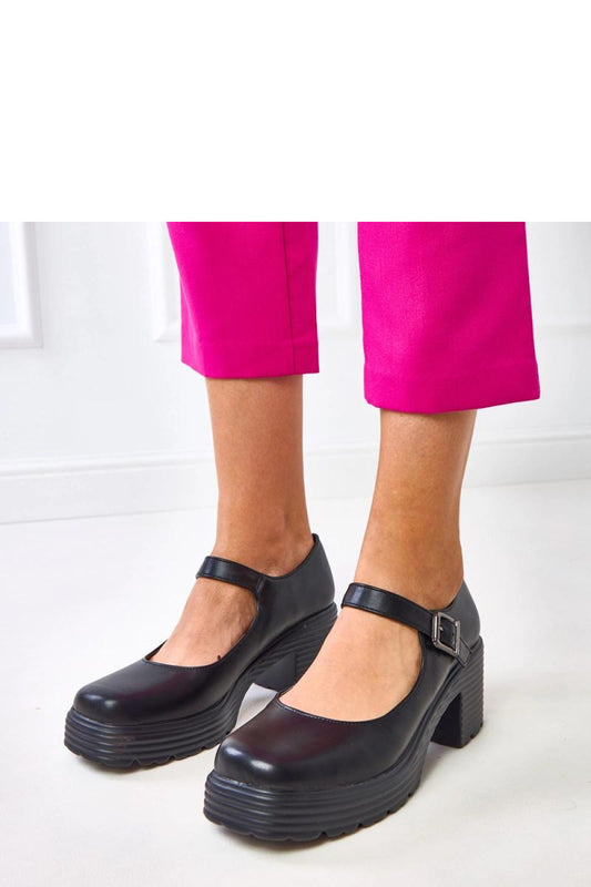 Shoes with heel model 218165 Solea