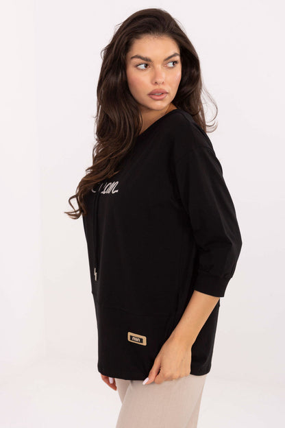 Blouse model 218387 Relevance