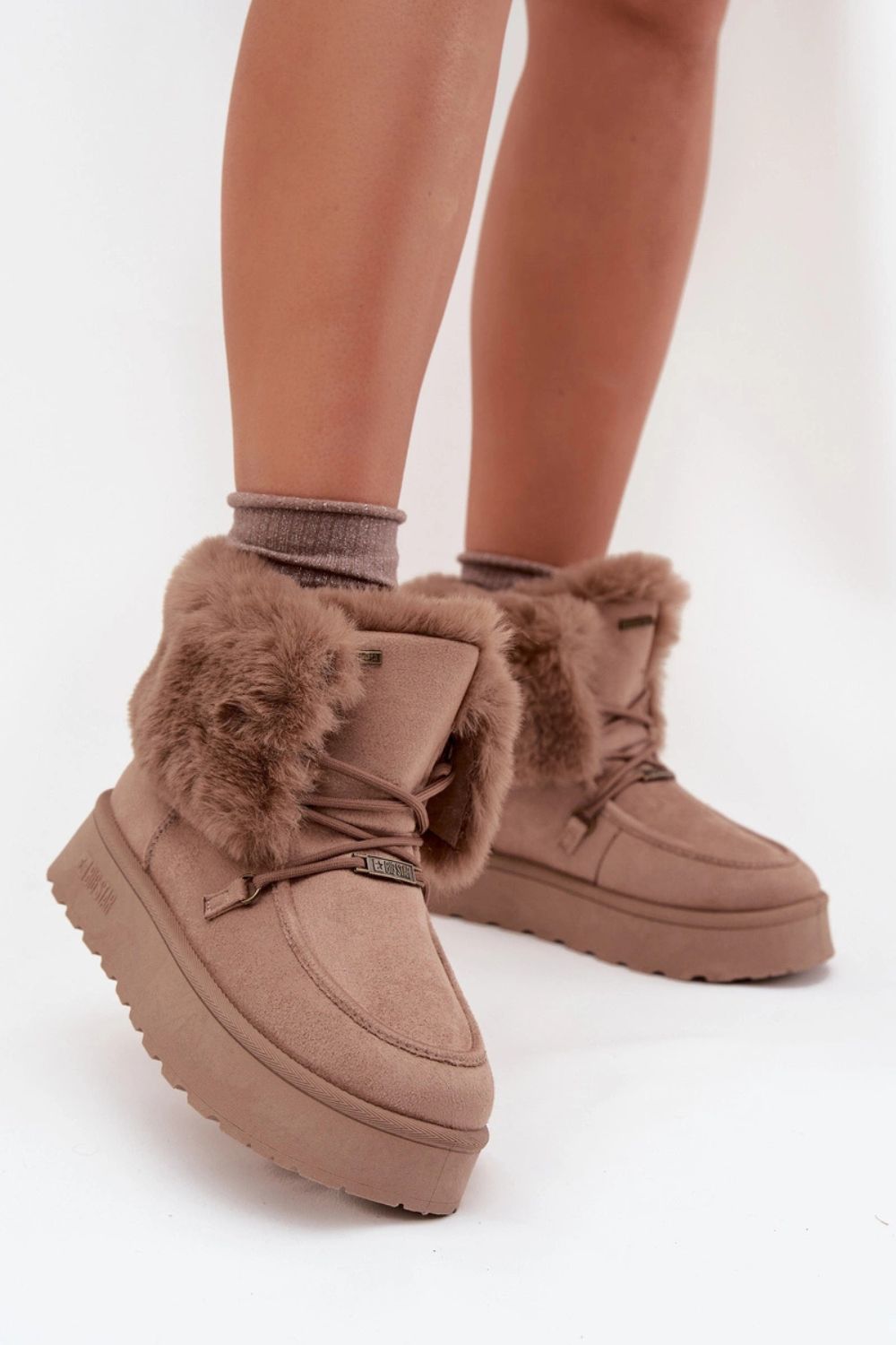 Snowshoes model 218745 Step in style
