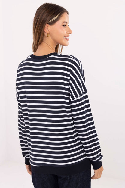 Blouse model 218831 Relevance