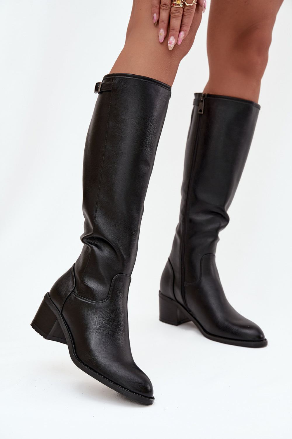 Boots with heels model 219141 Step in style