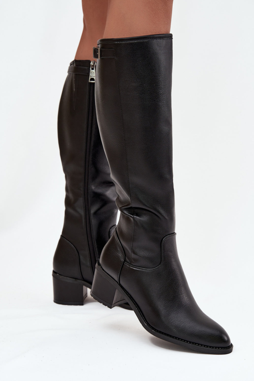 Boots with heels model 219141 Step in style