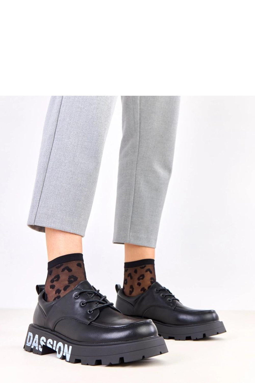 Low shoes model 219171 Solea