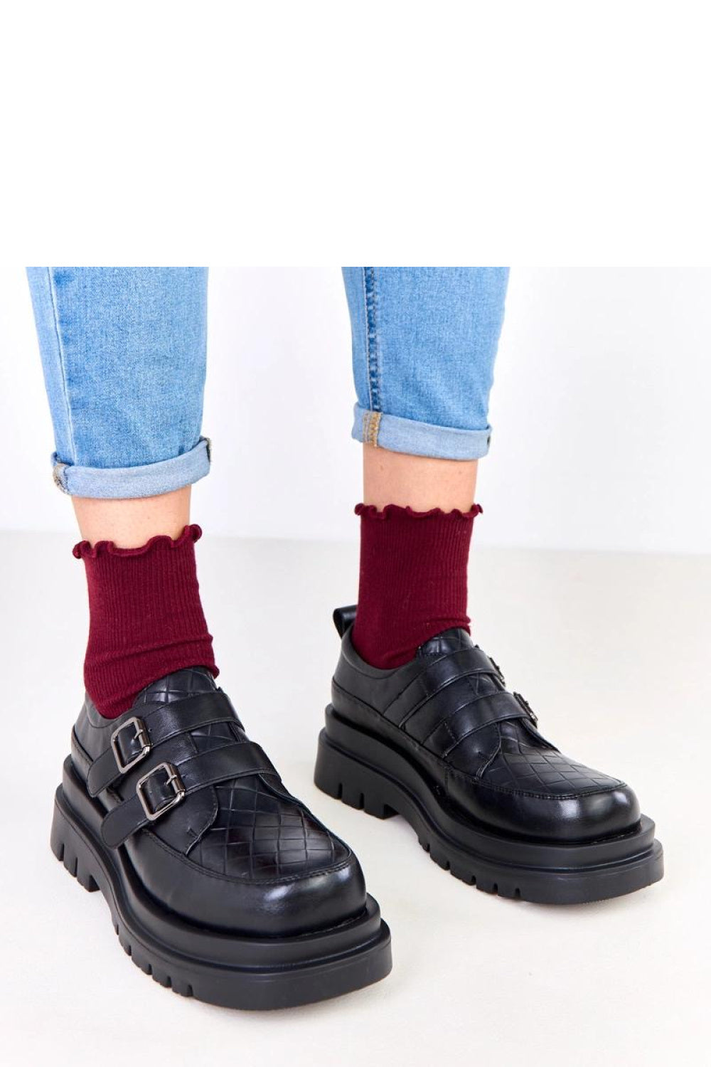 Low shoes model 219176 Solea