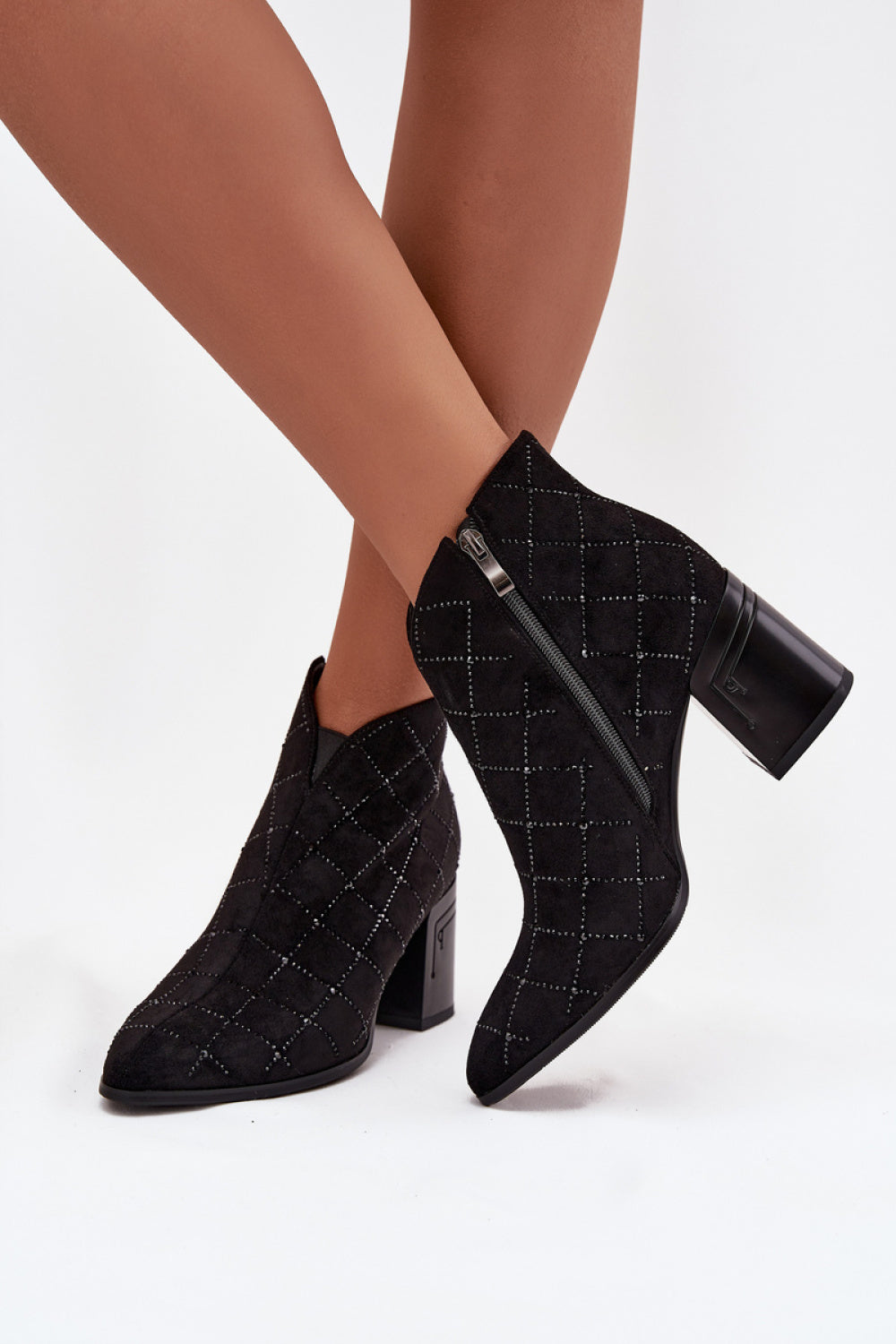 Ankle boots with heel model 219270 Step in style