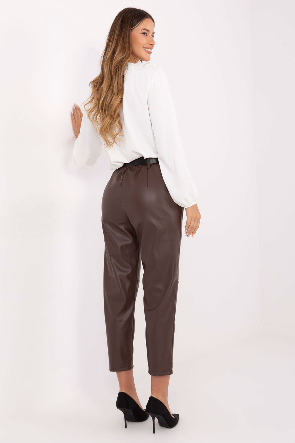 Women's Trousers model 219385 Rue Paris
