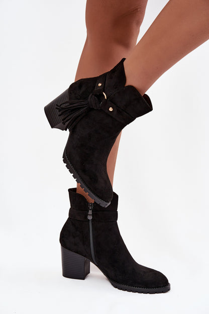 Heeled ankle boots model 219573 Step in style