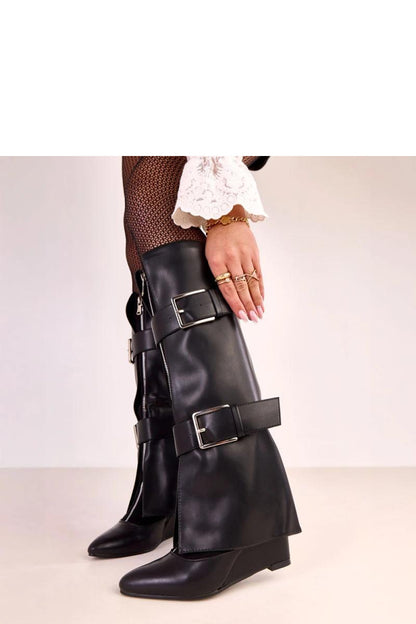 Platform boots model 220243 Solea