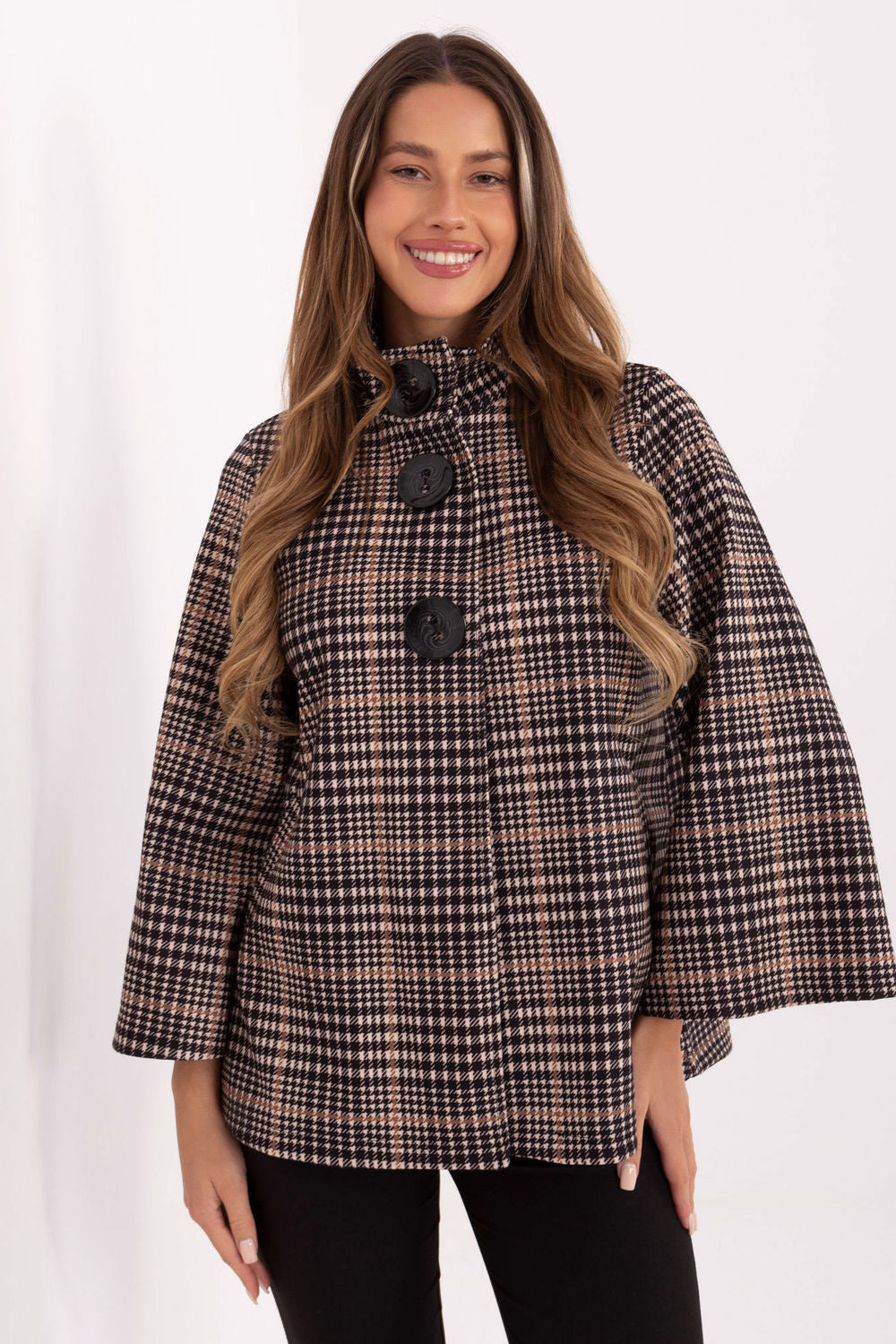 Coat model 220316 Italy Moda