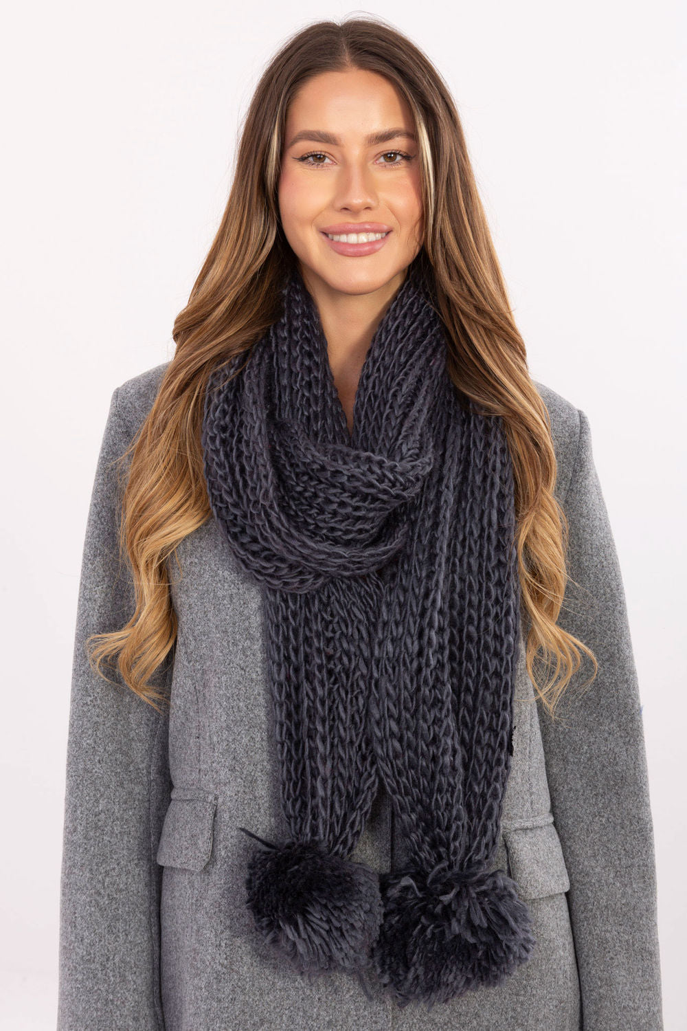 Scarf model 220390 AT